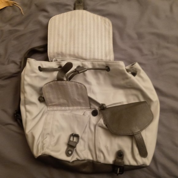 steve madden backpack style bag - Picture 9 of 10